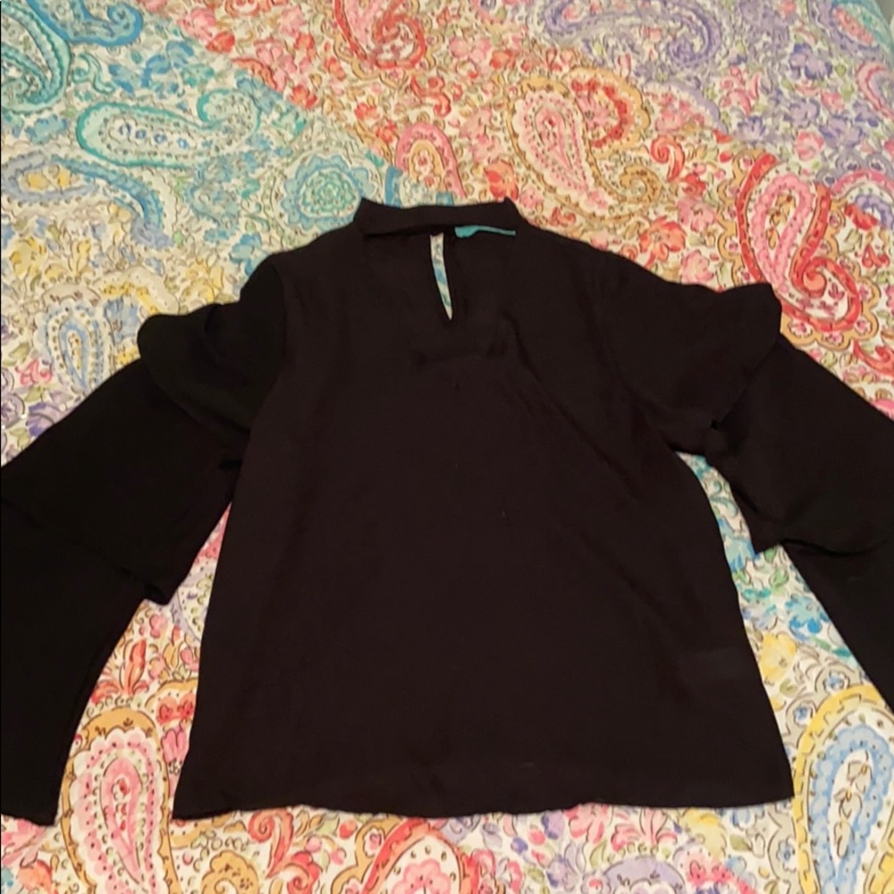 long sleeve cute ruffle sleeve top